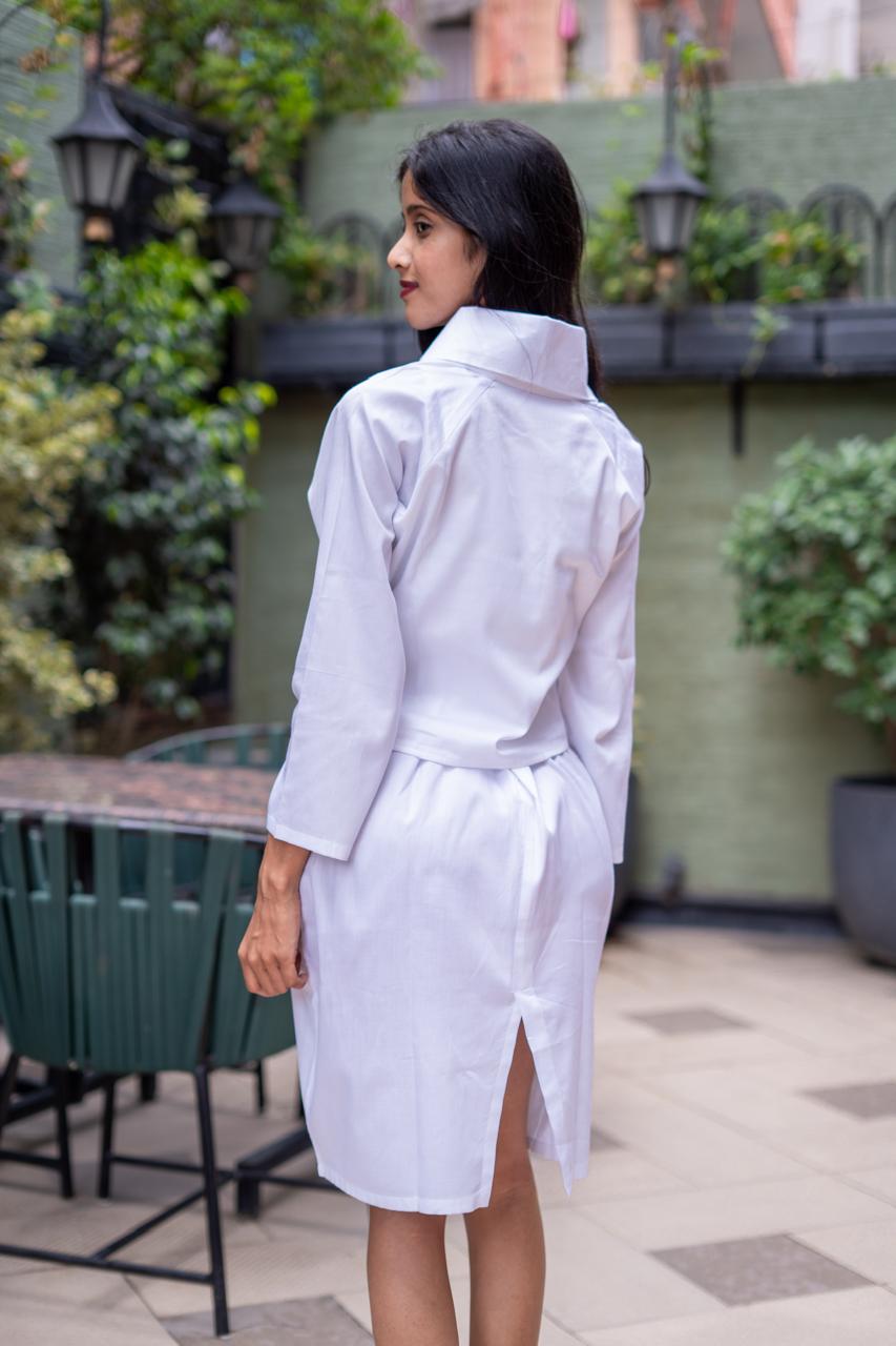 White Lapel Neck Shift Dress