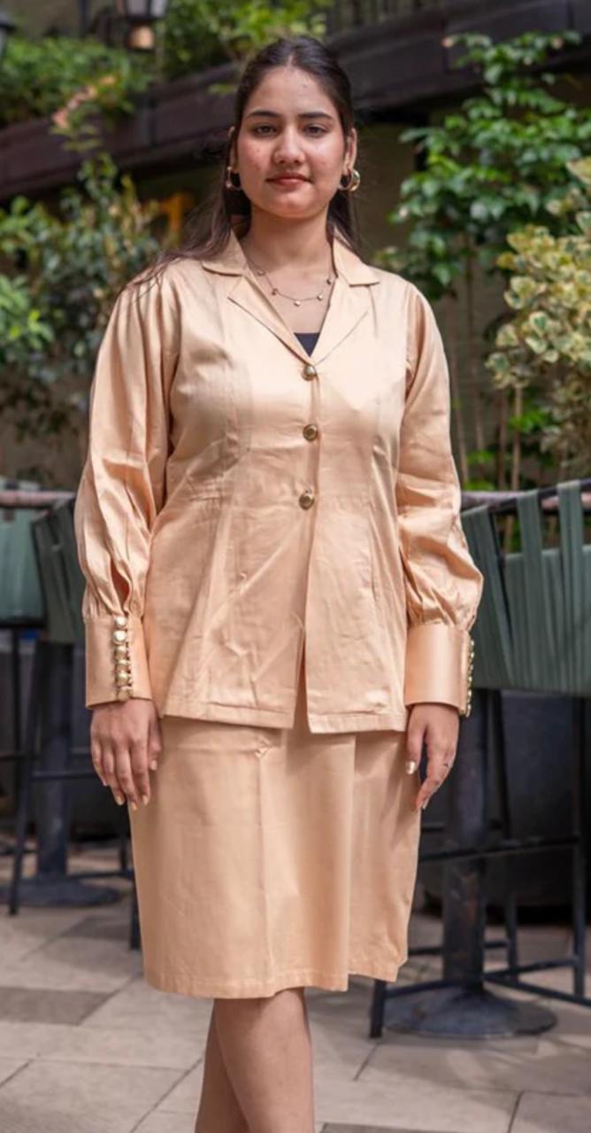 Queen of the Golden Hour